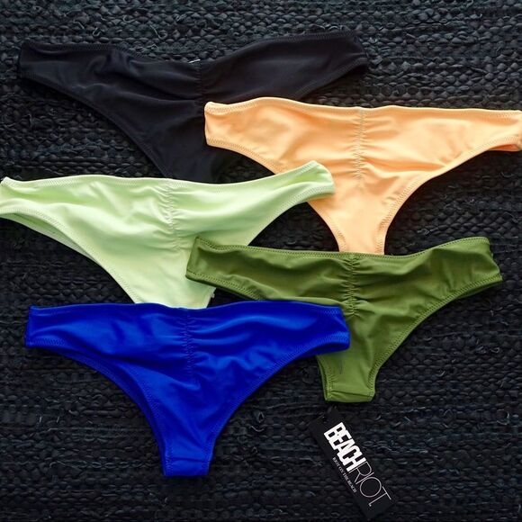 Free People x Beach Riot Nikki Bikini Bottom - Picture 7 of 7